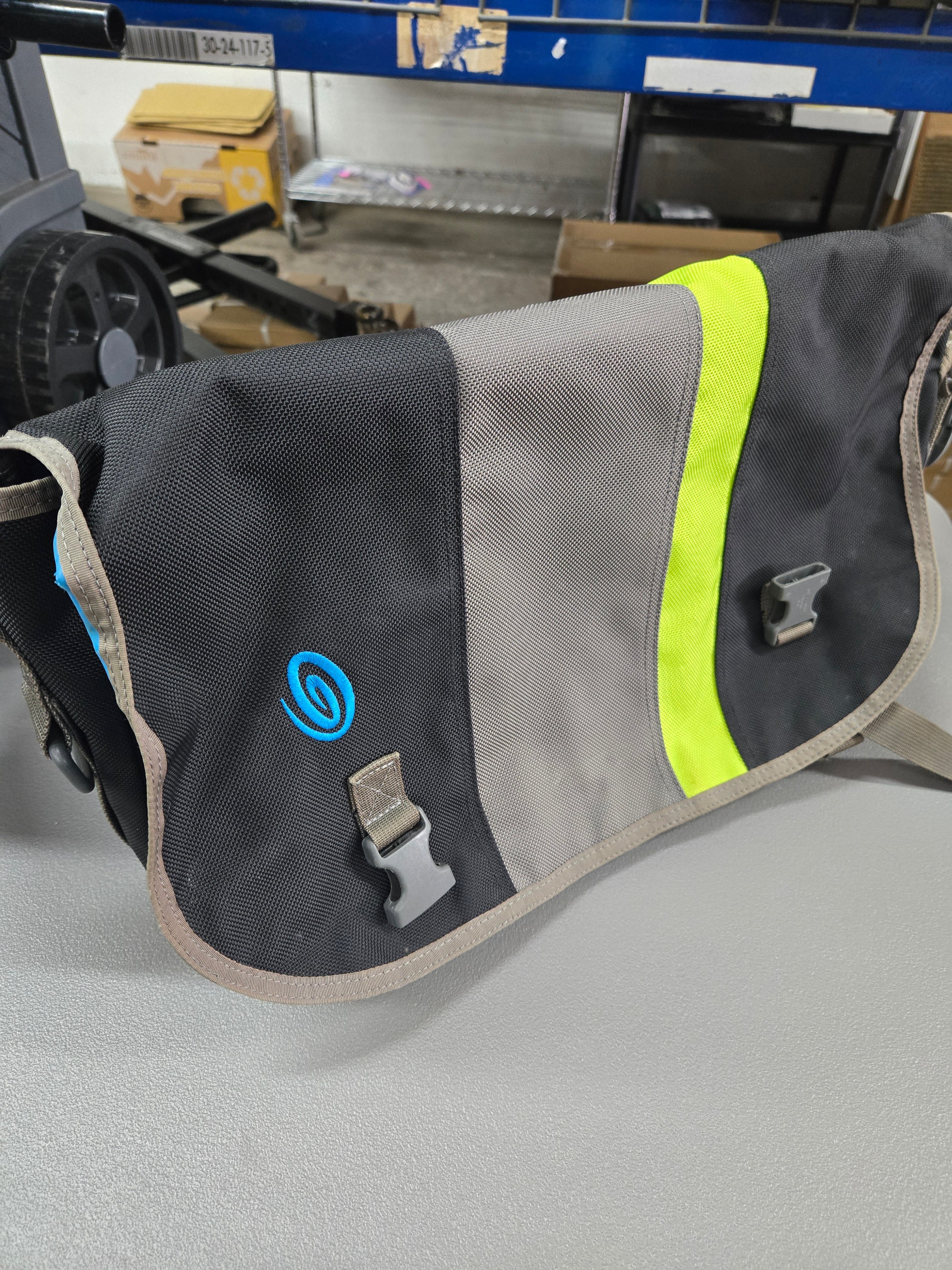 Timbuk2 Messenger Neon Bag