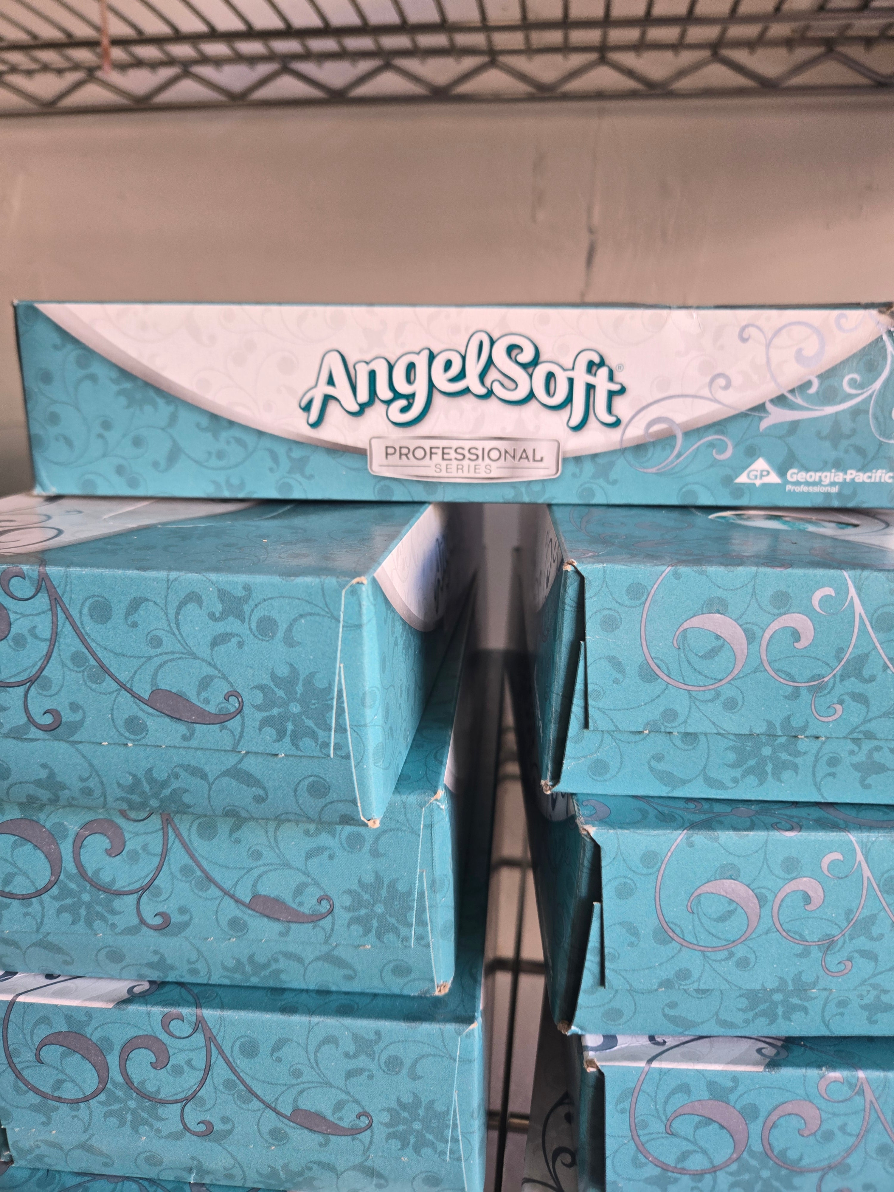 Tissue box