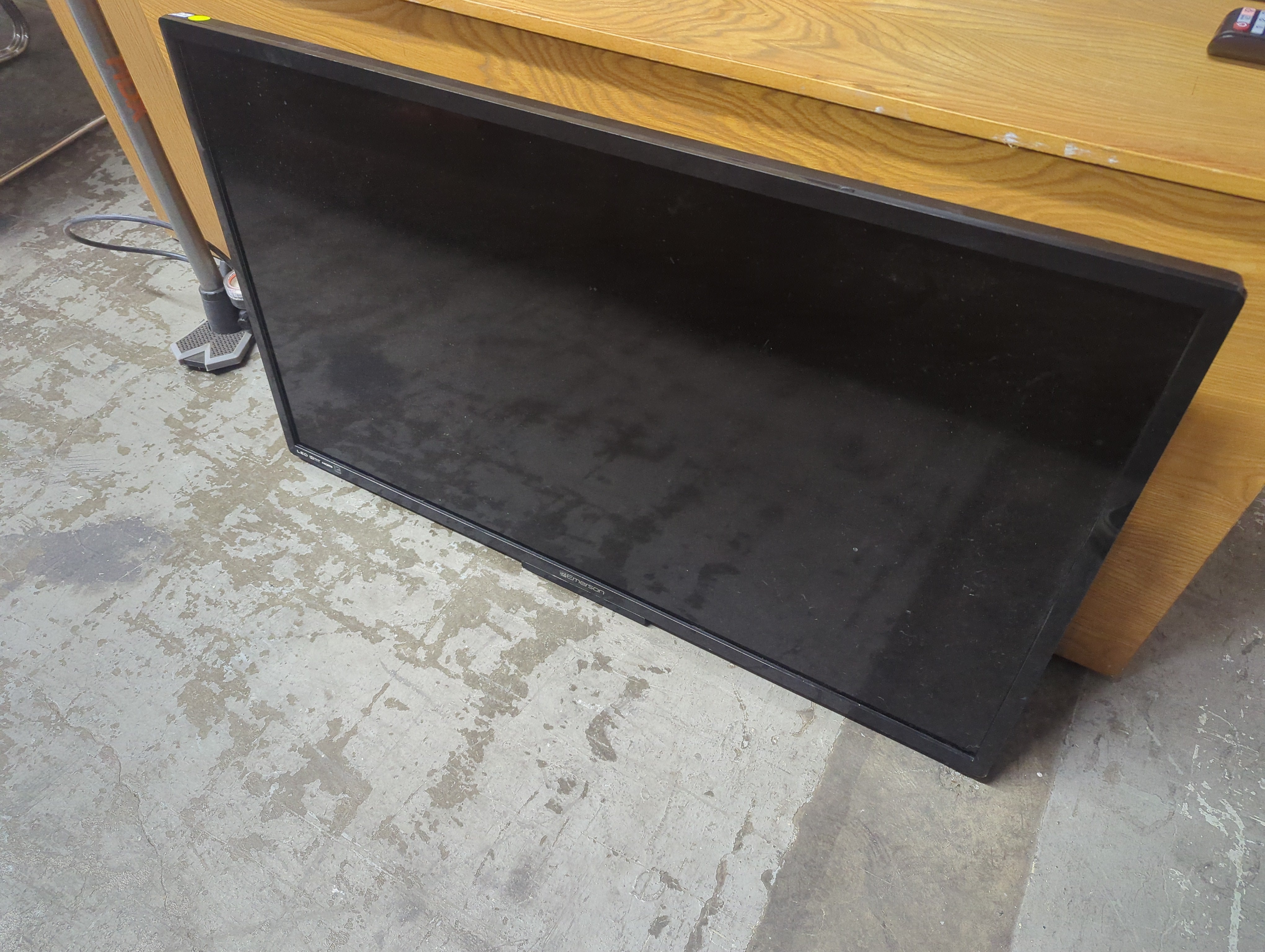 Emerson 40" 1080 LED HDTV